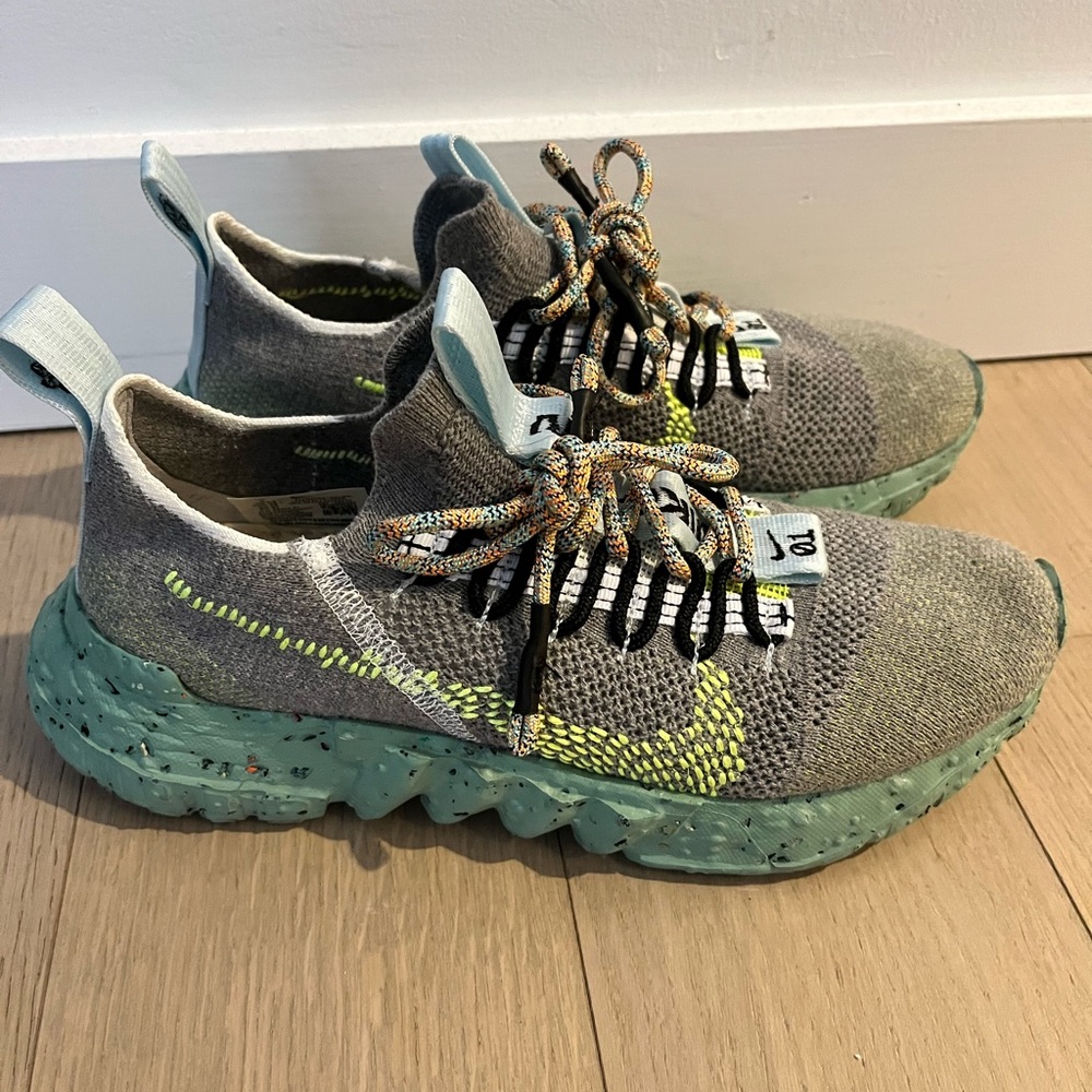 NIKE SPACE HIPPIE 01 'HEALING JADE'